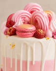 Tropfkuchen von Batida - Torte mit bunter Glasur, die an den Seiten herunterläuft
