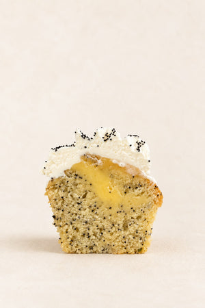 Muffin Cytryna - mak - yuzu Batida - przekrój