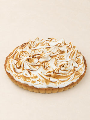 Tarta cytryna - yuzu z opalaną bezą Batida - migdałowe kruche ciasto, lemon curd z yuzu i opalana beza szwajcarska