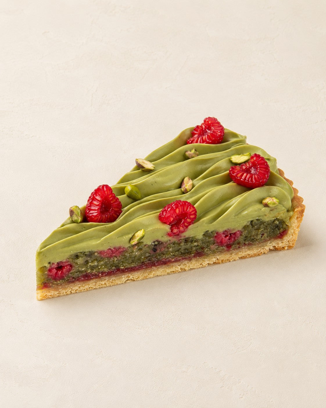 Pistazien-Frangipane-Tarte mit Himbeeren von Batida - Querschnitt