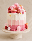 Tropfkuchen von Batida - Torte mit bunter Glasur, die an den Seiten herunterläuft